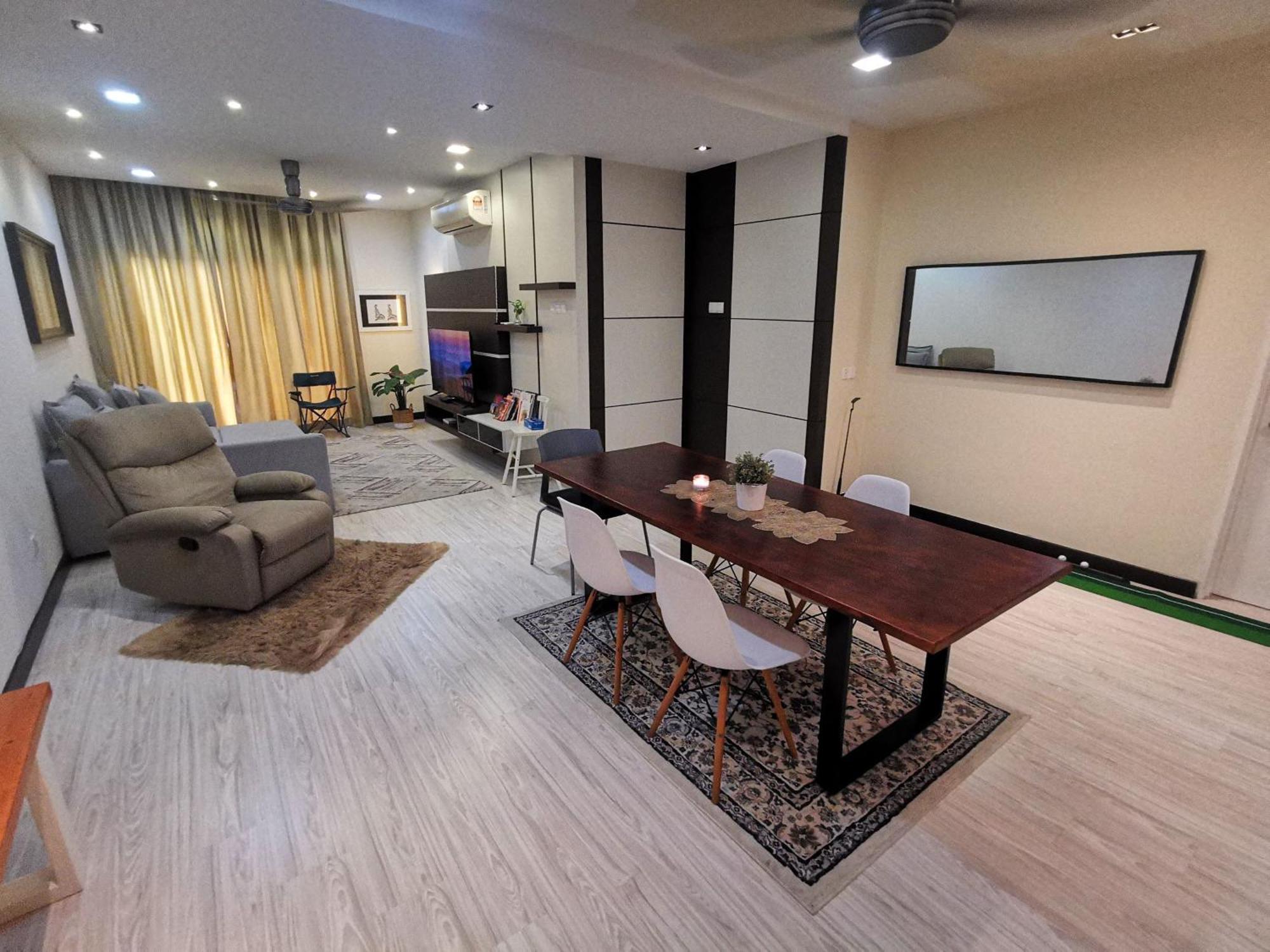 Enarahomes Shah Alam Buitenkant foto