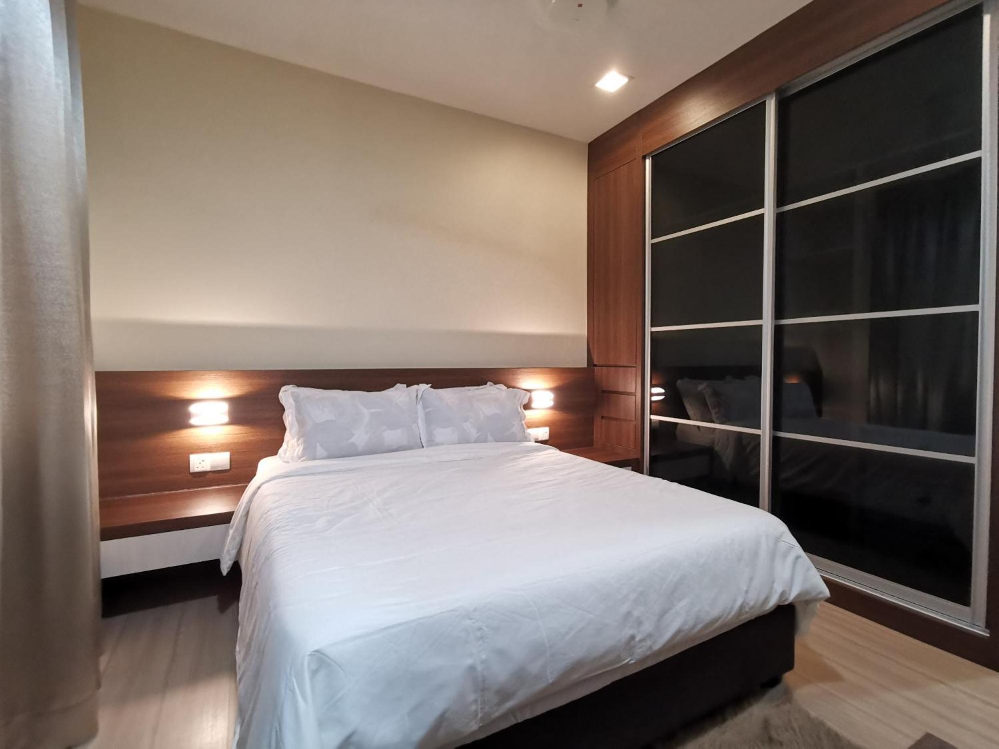Enarahomes Shah Alam Buitenkant foto